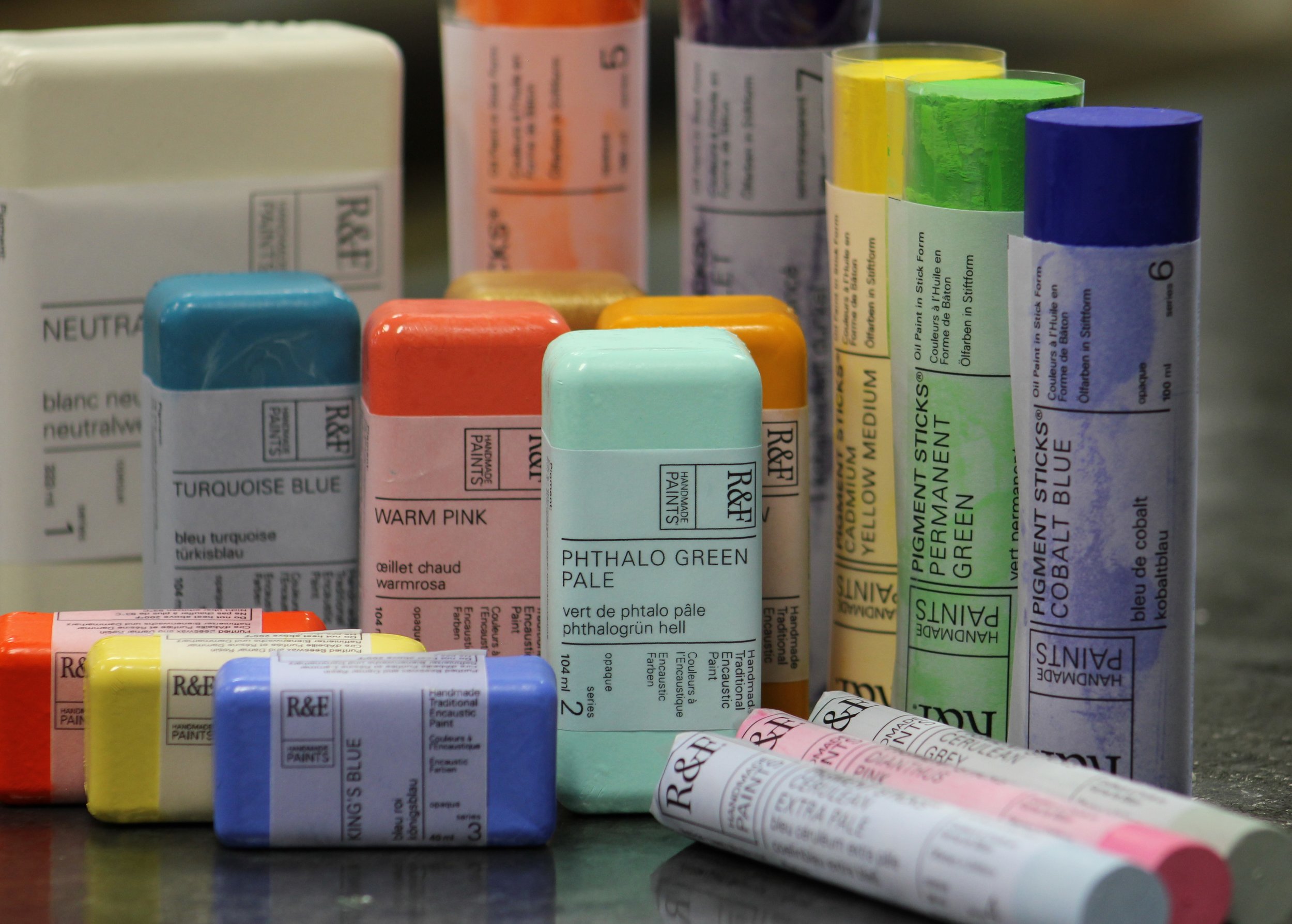 R&F Handmade Paints